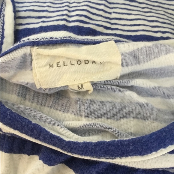 Asymmetrical - Picture 6 of 7